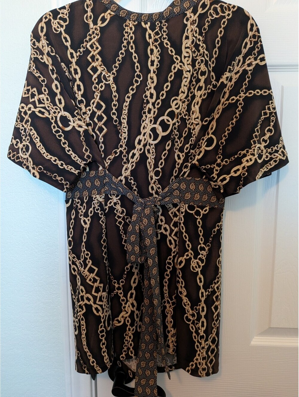 Plus Size J.T.B Women's Black & Gold Chain Print V-Neck Tie Waist Tunic 18